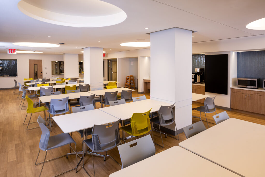 Community Floor Dining Room
